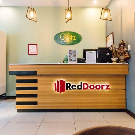 Reddoorz Plus @ Tayuman Манила Экстерьер фото